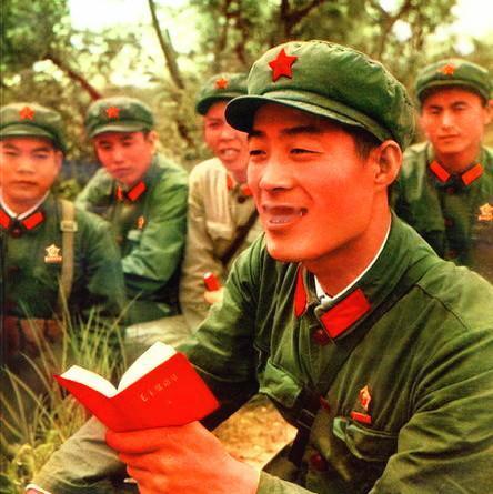 1982年，孙玉国转业后，因为犯过一个“错误”，只按照团级干部转业，却没想他