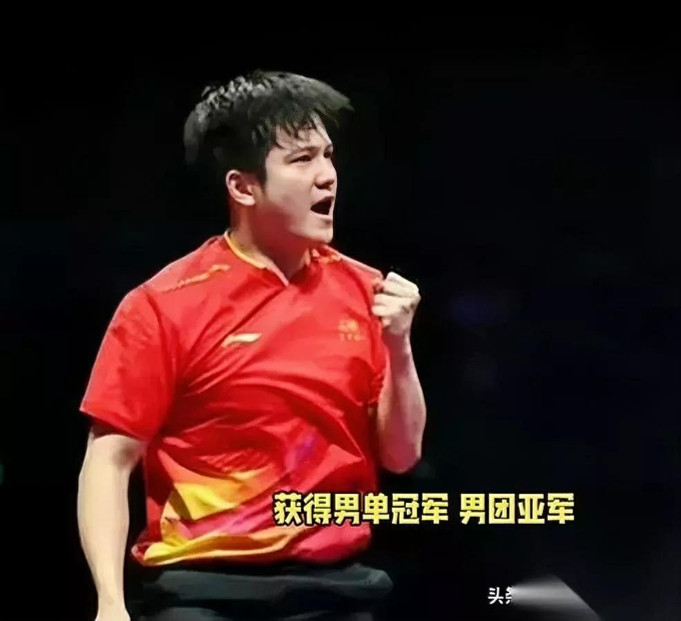 吴指导又晒红薯啦！焦糖色里藏玄机？网友：这哪是烤红薯，分明是夸小胖！看配