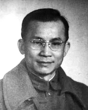1943年6月，陕甘宁边区保安处处长陈泊，查阅毛主席近期日程表，得知两天后的上午