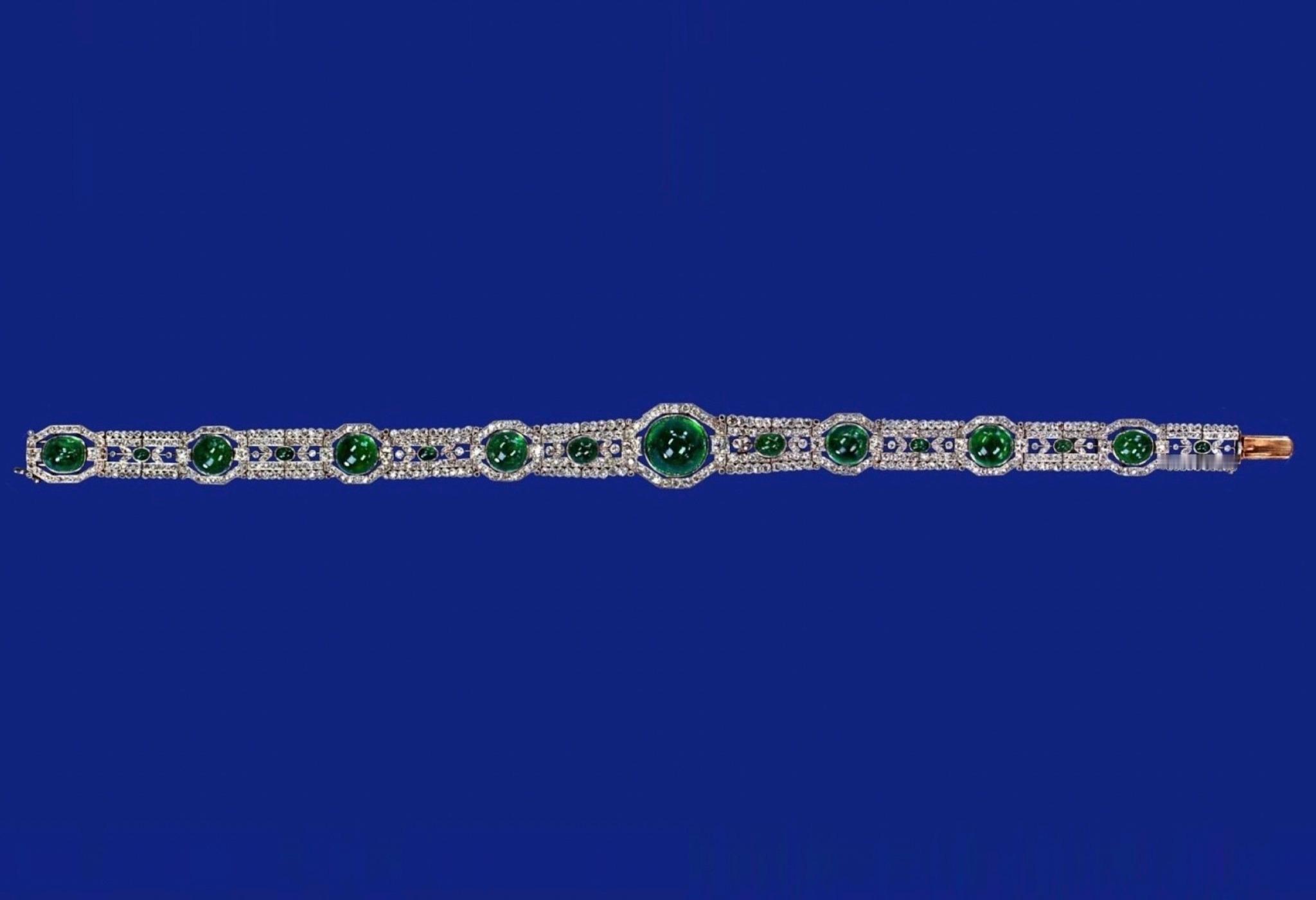 QueenMary’sArtDecoEmeraldChoker（玛丽王