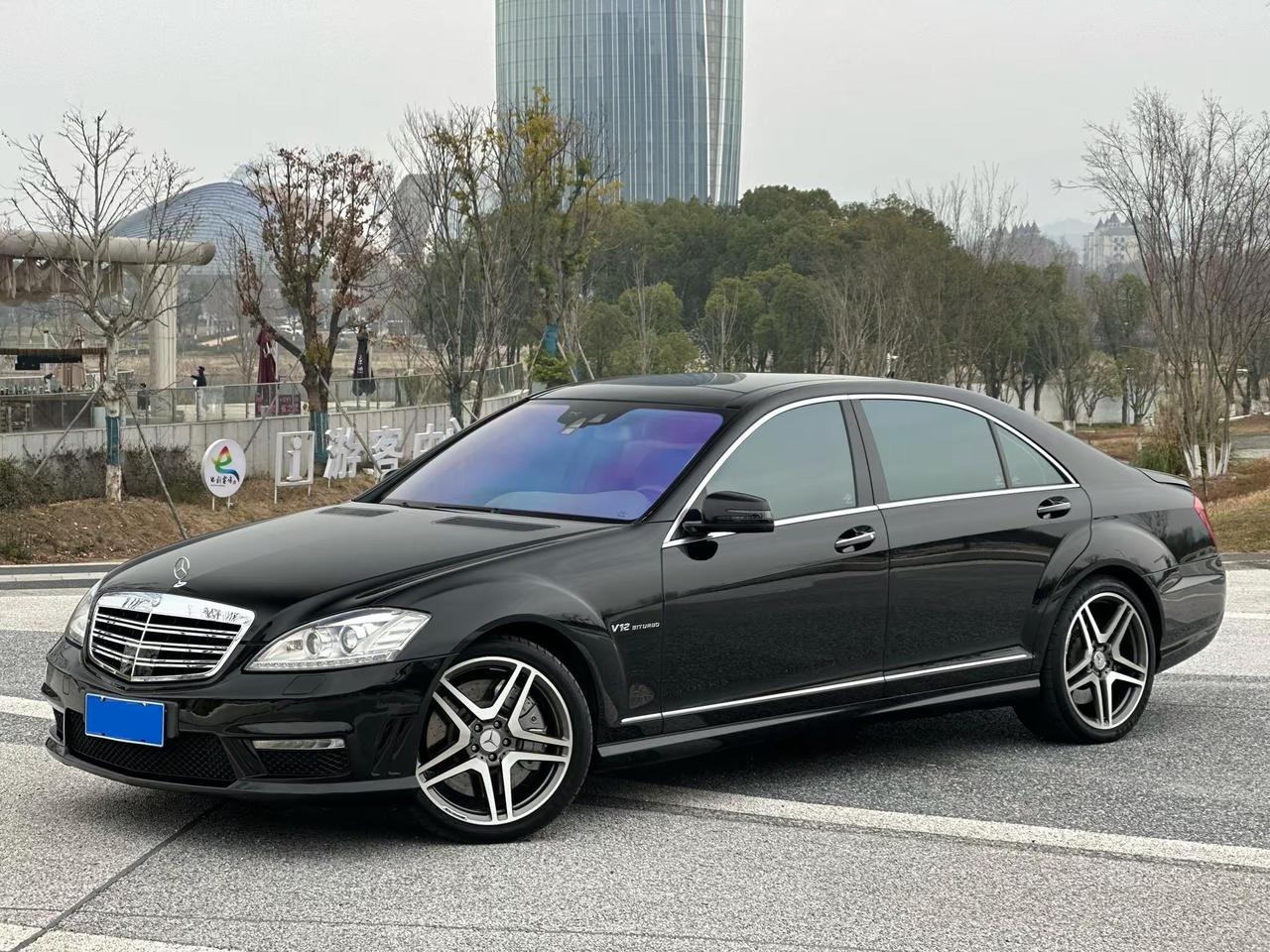 2012W221S65AMGV126.0T463KW1000Nm