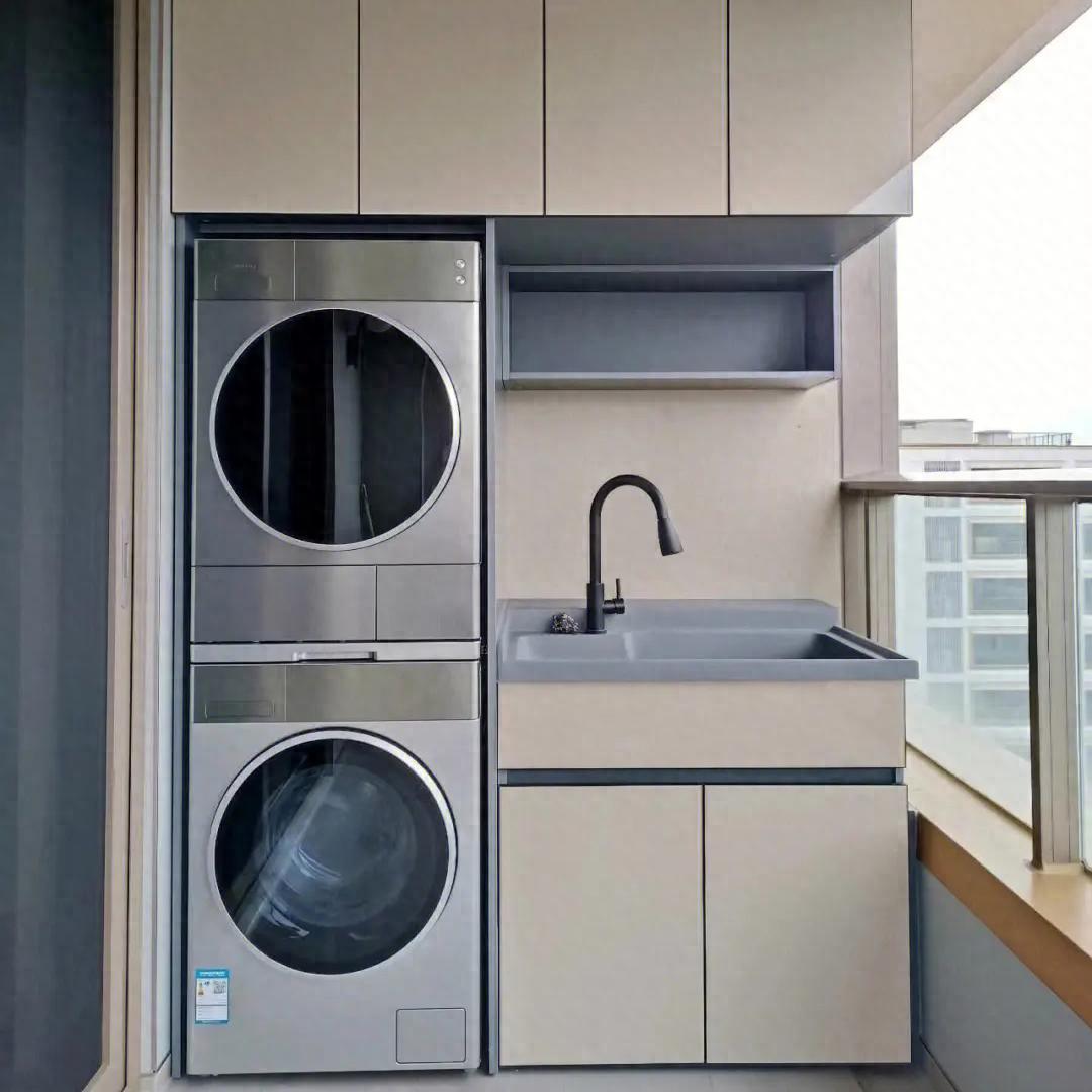 去有钱朋友家做客，发现他家洗衣机居然不放阳台！我问为啥，他一句话让我后悔没早知道