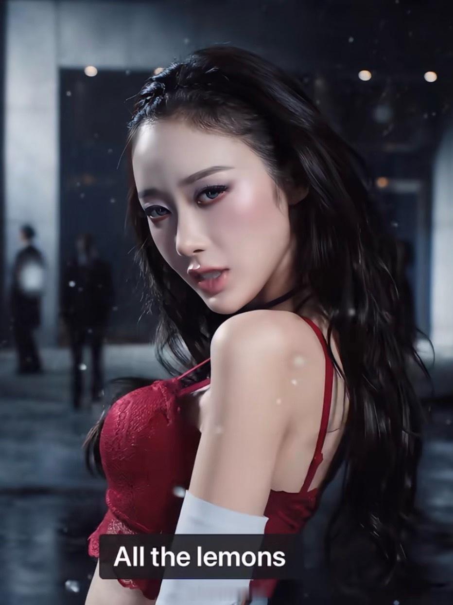 感觉韩娱女团aespa的吉赛尔giselle变得越来越美了...更有女人味，比早