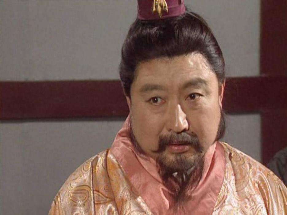 诸葛亮去世不到一年，刘禅为何连杀四大重臣？马岱称他其实一直在装傻公元234年秋