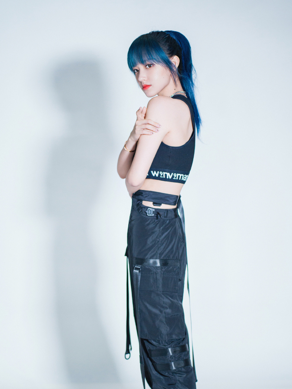 程潇，蓝发少女，靓丽怡人​​​