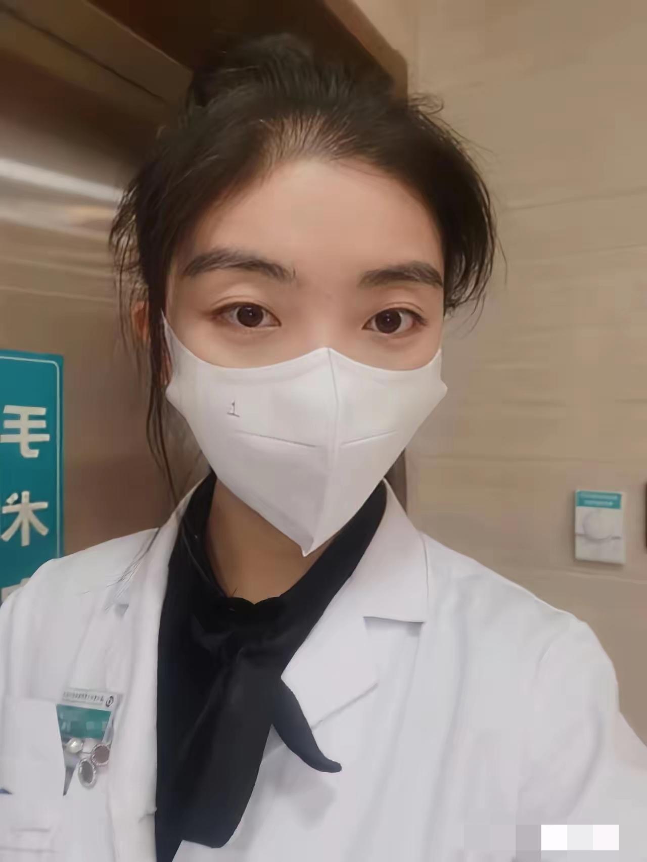 上海有一位女医生，竟然在手术前收了患者家属的红包，然后走进手术室进行手术。但出乎