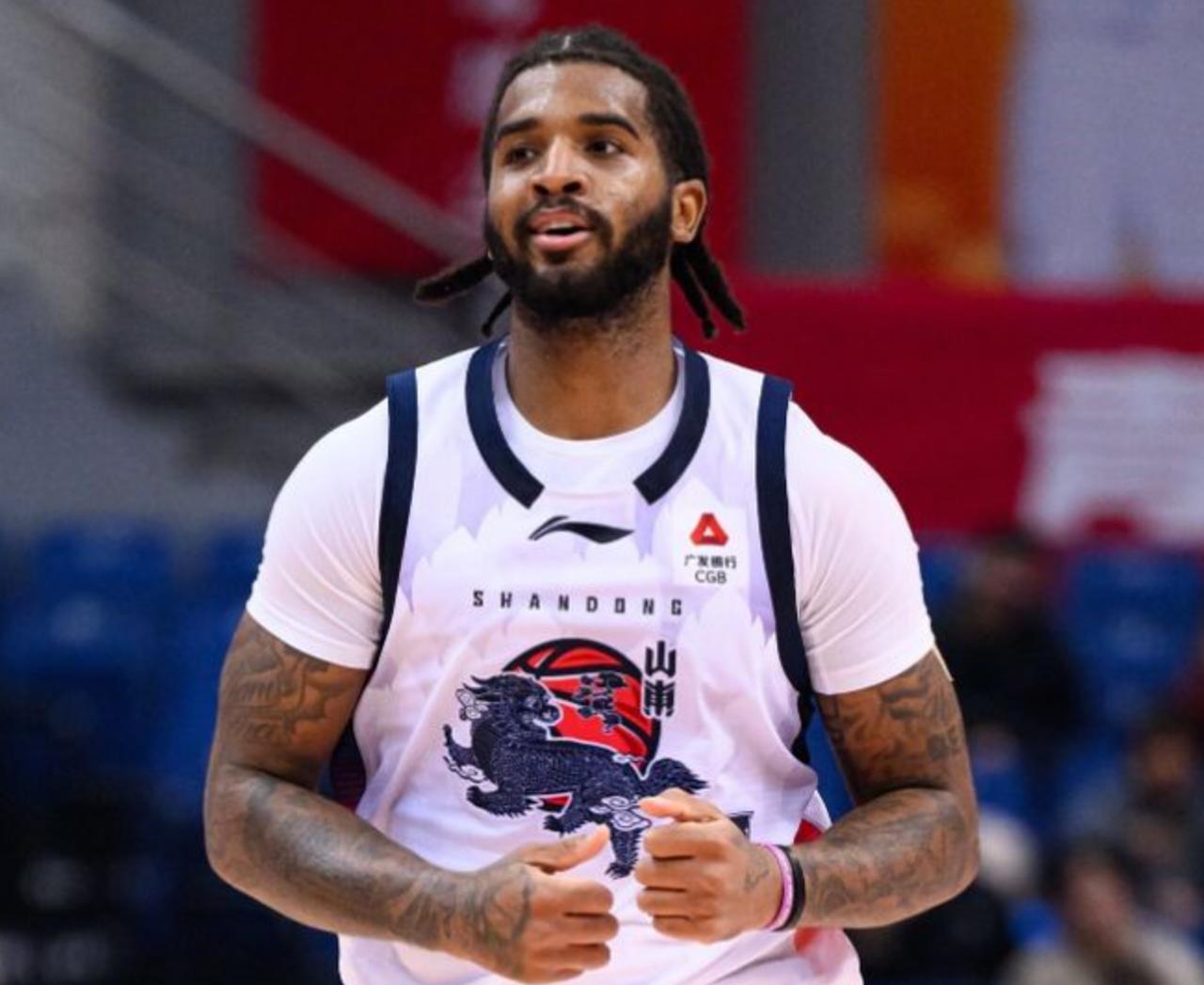 CBA做出重要决定！减少外援注册数量，同时，降低外援的工资本赛季，CBA联赛做