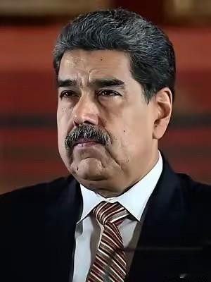 委内瑞拉突然宣布了美国直接在海上抢了委内瑞拉的油轮，这事干得太明目张胆，看着