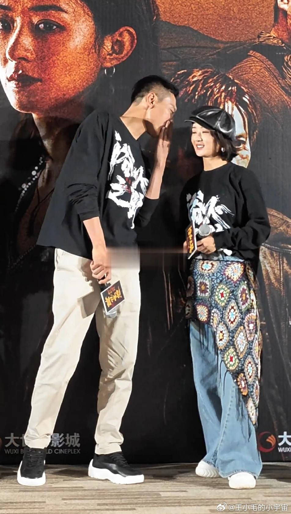 低调不爱营业的刘烨偏偏就很喜欢赵丽颖，很少见到刘烨这么主动的跟一个女明星聊天，还