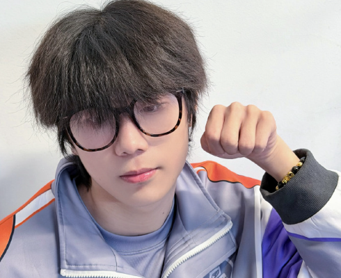 小屿发文道歉: 缺乏对女性最基本的尊重, 扣除三个月工资