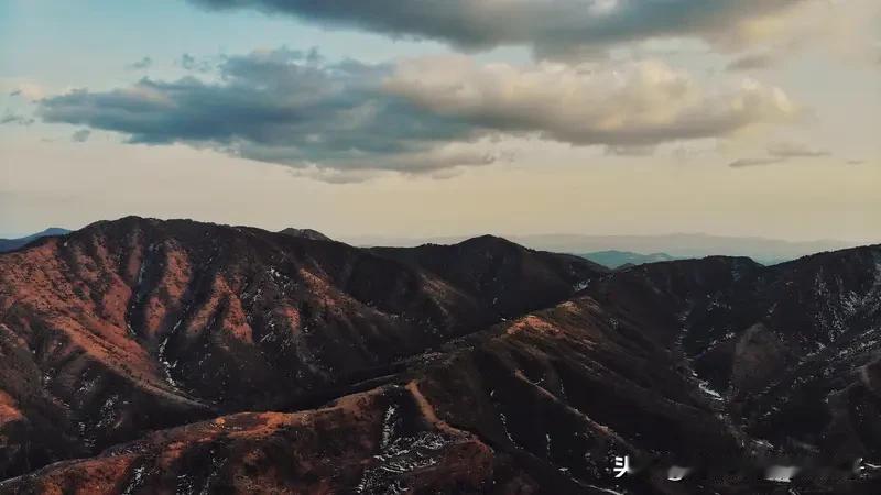 最近去了趟天台山，那真是“大山深处自然美，山清水秀好风光”！“一座天台山，半部