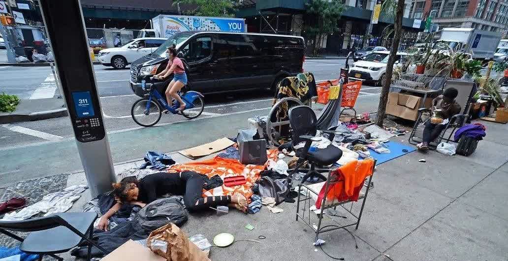 正式发布了！全美民众欢呼雀跃美国总统特朗普于202