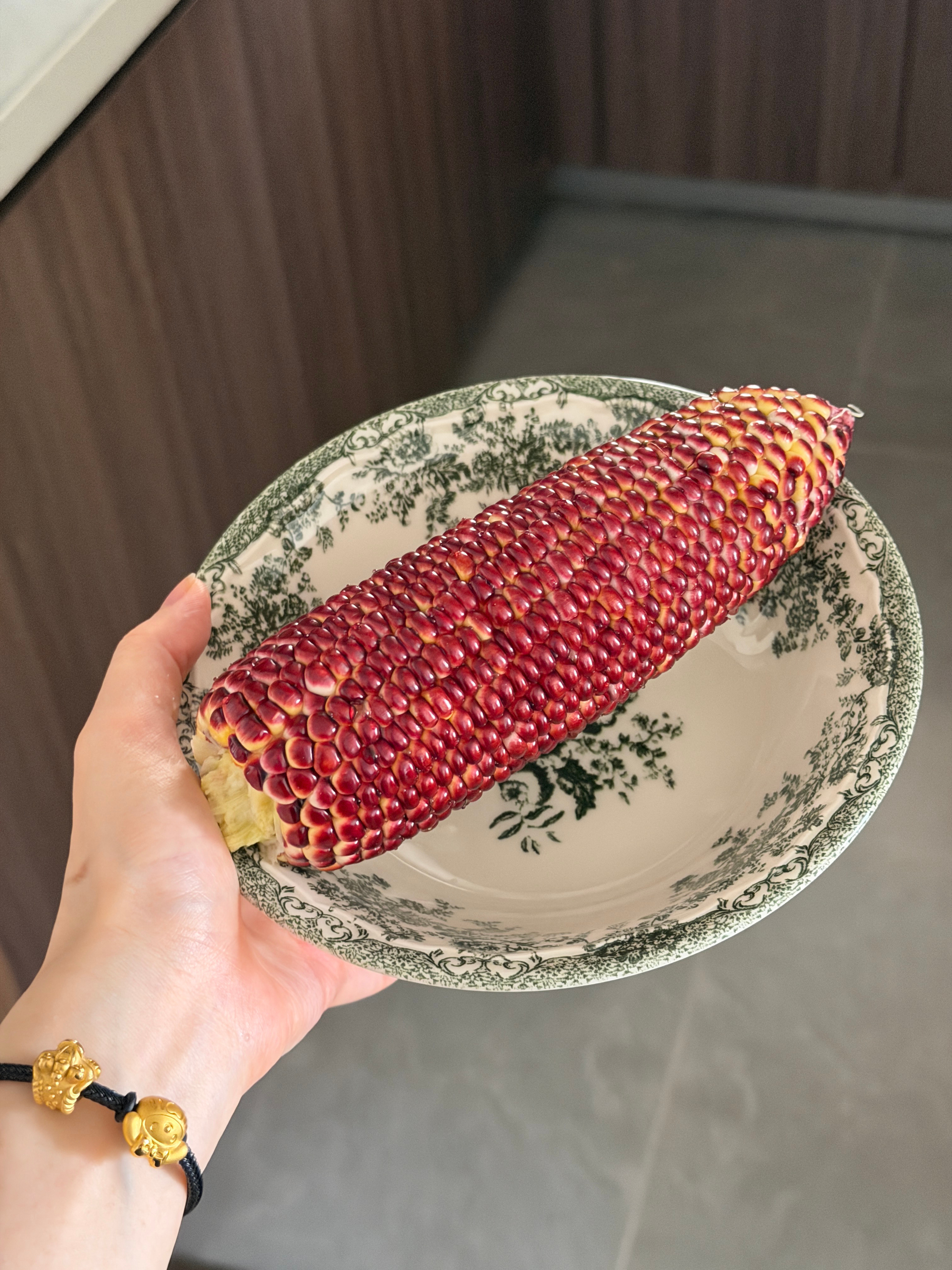 巨甜！巨嫩！好好吃！直接生吃的玉米🌽紫红玛瑙水果玉米！又甜又低卡！没有淀粉生味
