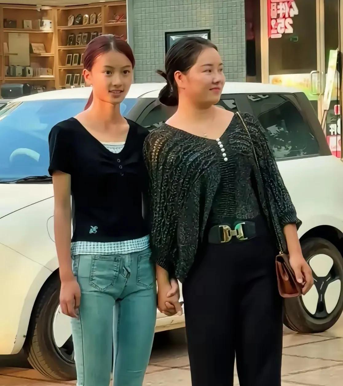 泼天的富贵已经走了，于正发文表示不会再联系七七，只因为她们母女俩目光短浅已经开始