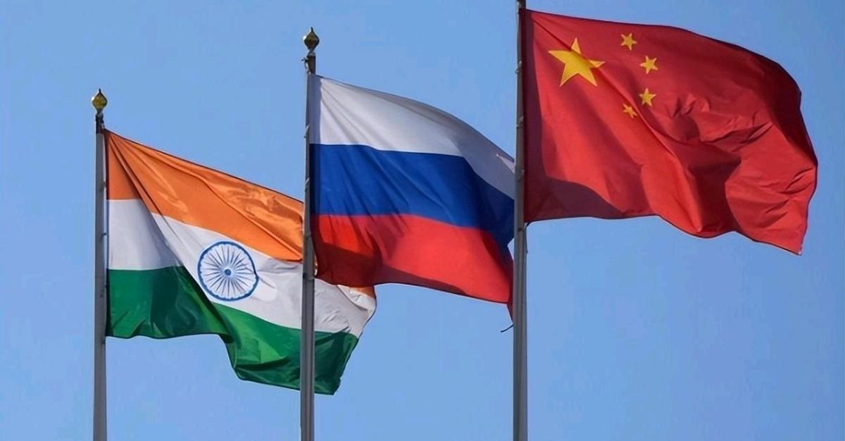 俄印两国领导人在中国亲密互动，法国媒体越看心里面越不是滋味！9月1日，法新社刊文