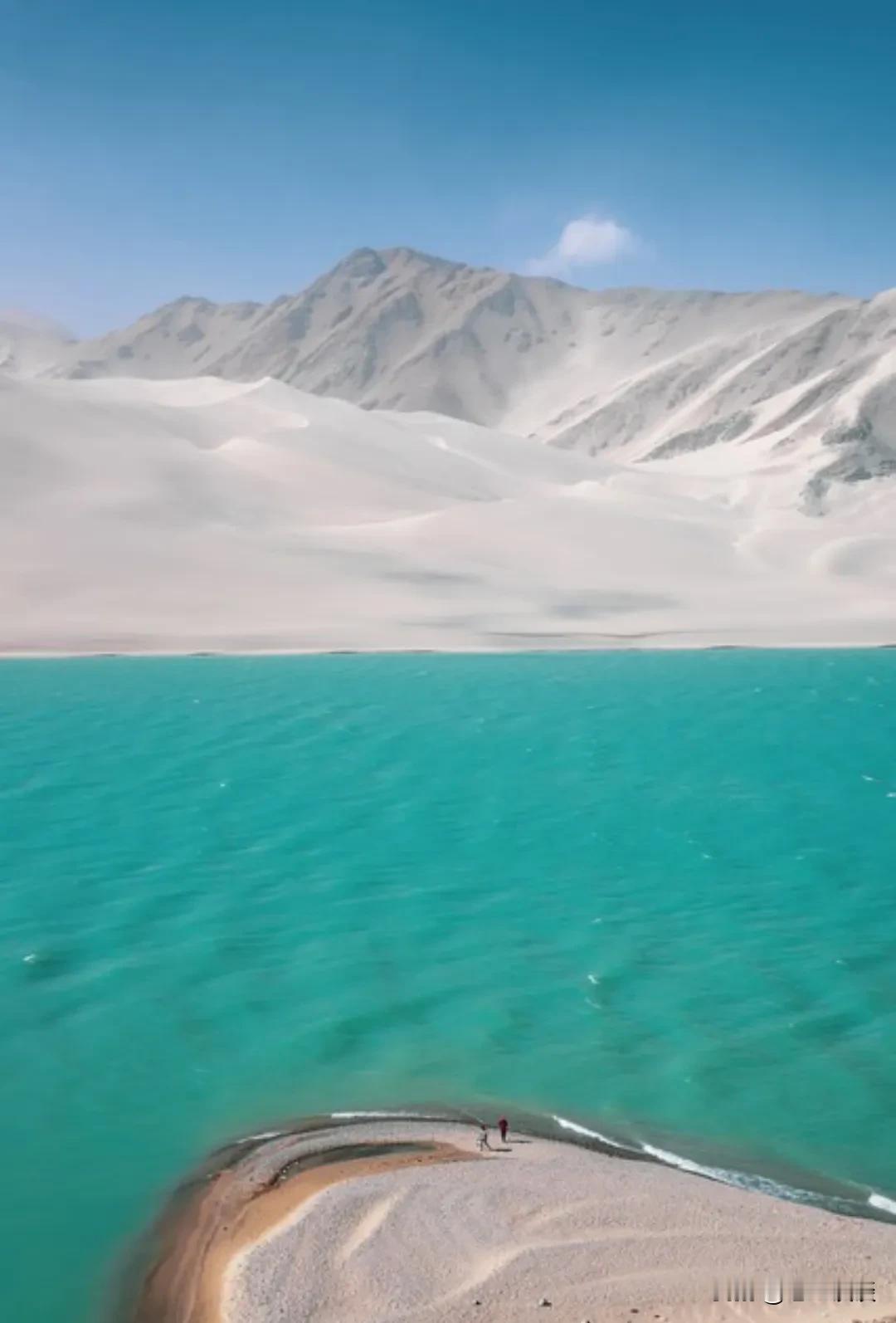 有人说:“如果你上班的地方，让你起“色心”的人一个都没有，让你起“杀心”的东西一