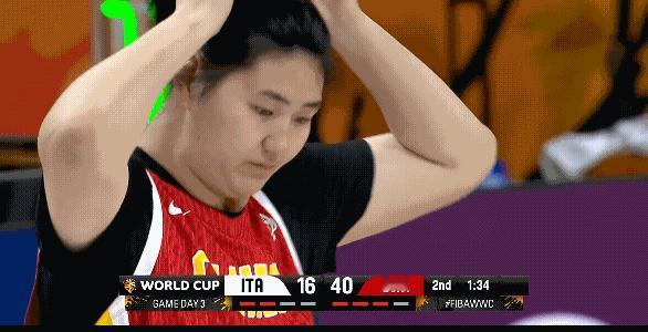 今天张子宇和韩旭轮转让意大利全队很难受一度教练心态都崩了，结果第二节最后时刻女篮