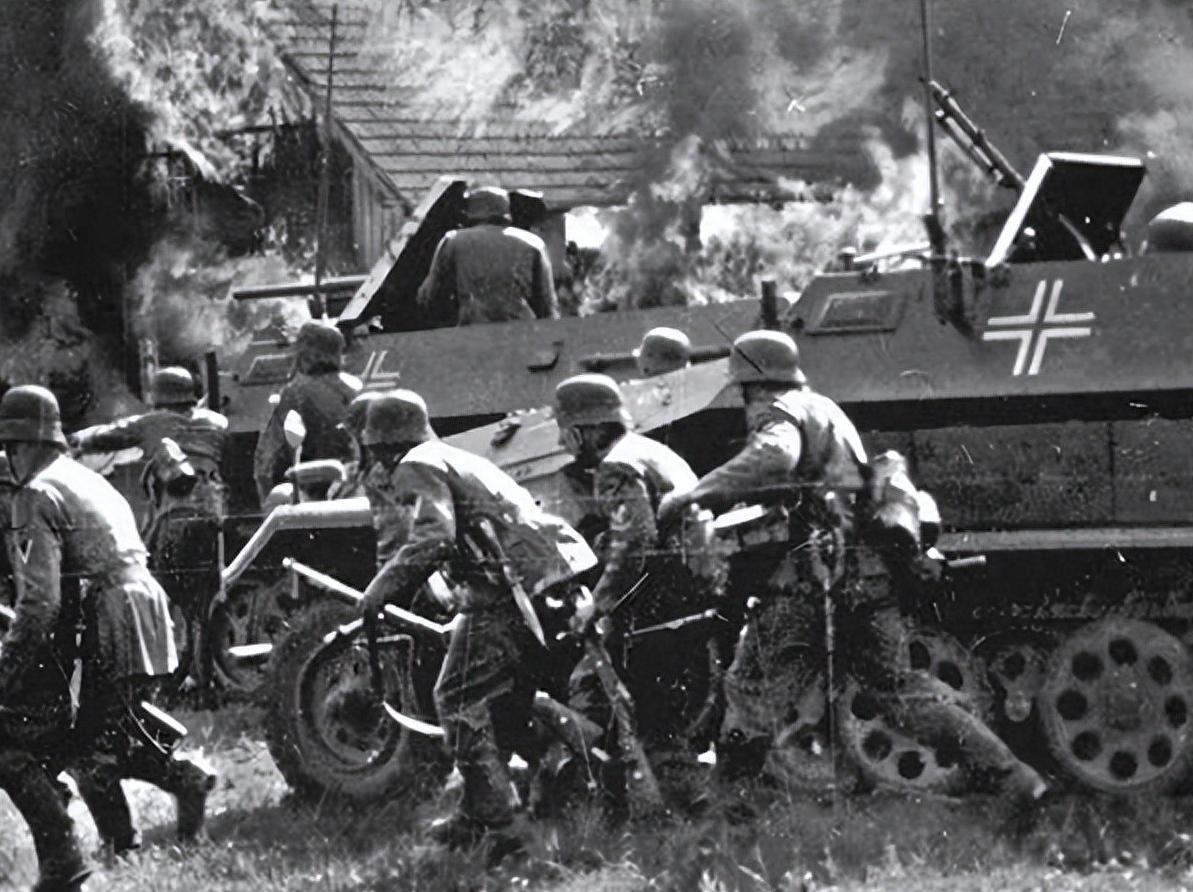 若德国不进攻苏联，是不是就能赢？不，再不进攻，德国就先崩溃了1940年德国横