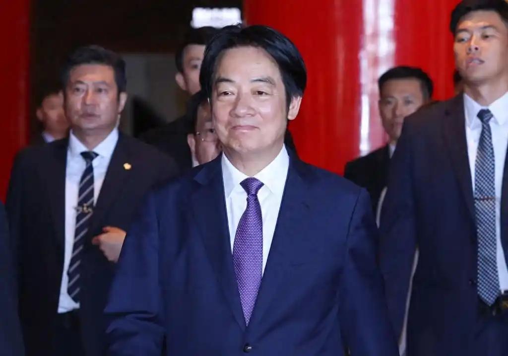 赖清德将成为两岸统一的“最大功臣”赖清德这波操作，说不定真能成两岸统一的“头号助