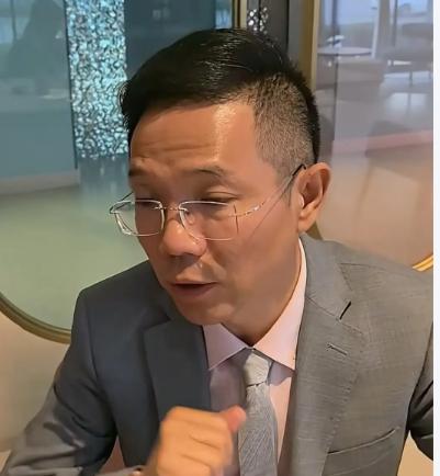 3万变50万！都没让李圣律师屈服。21号下午他们走进了会场！李圣律师今天