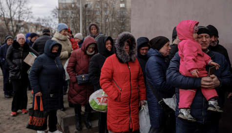 “乌克兰一寸土地都不会给俄罗斯，连克里米亚都会收回来！”这句话表达了乌克兰以及乌