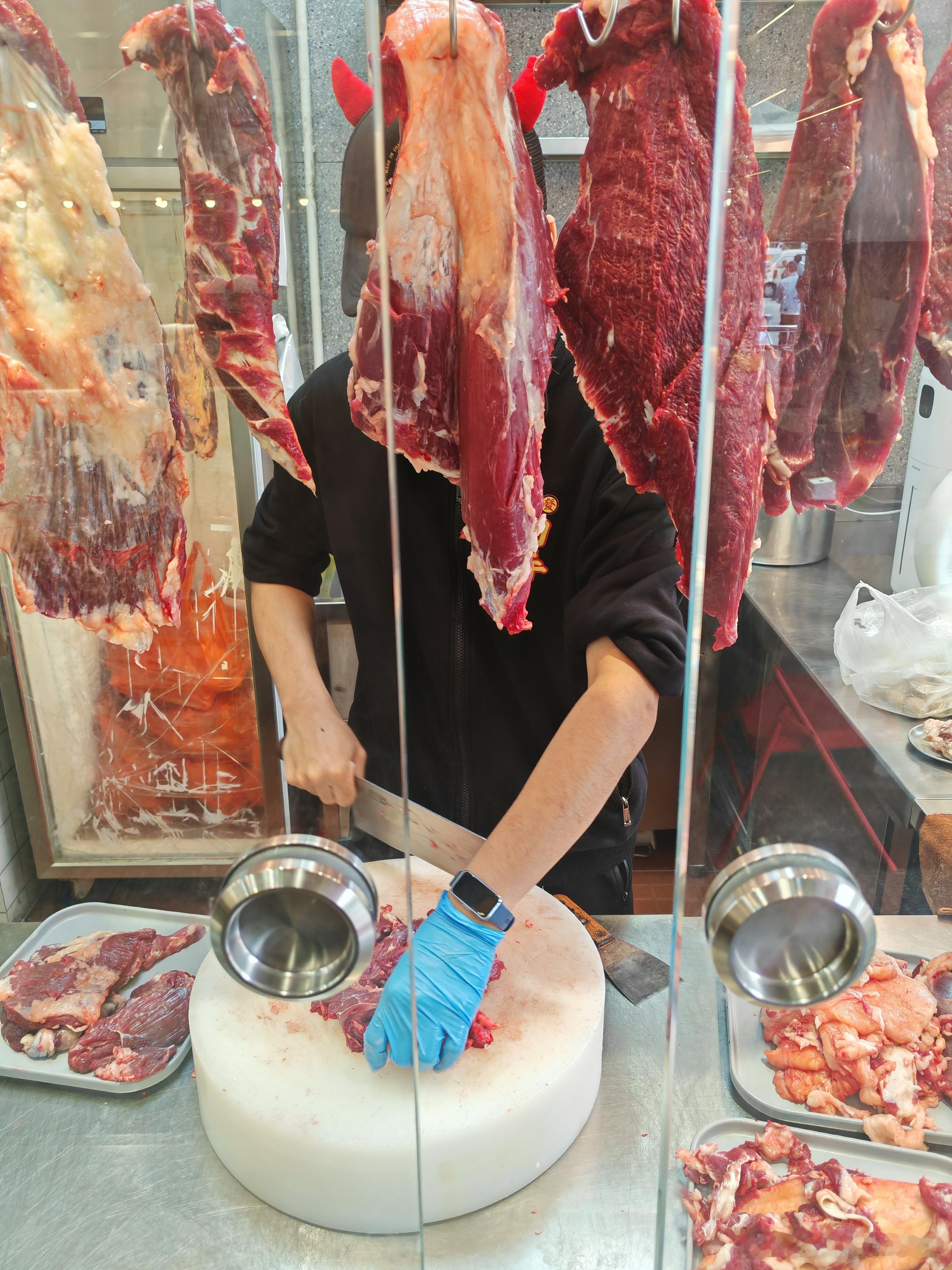 买点牛肉，晚上做土豆牛腩。