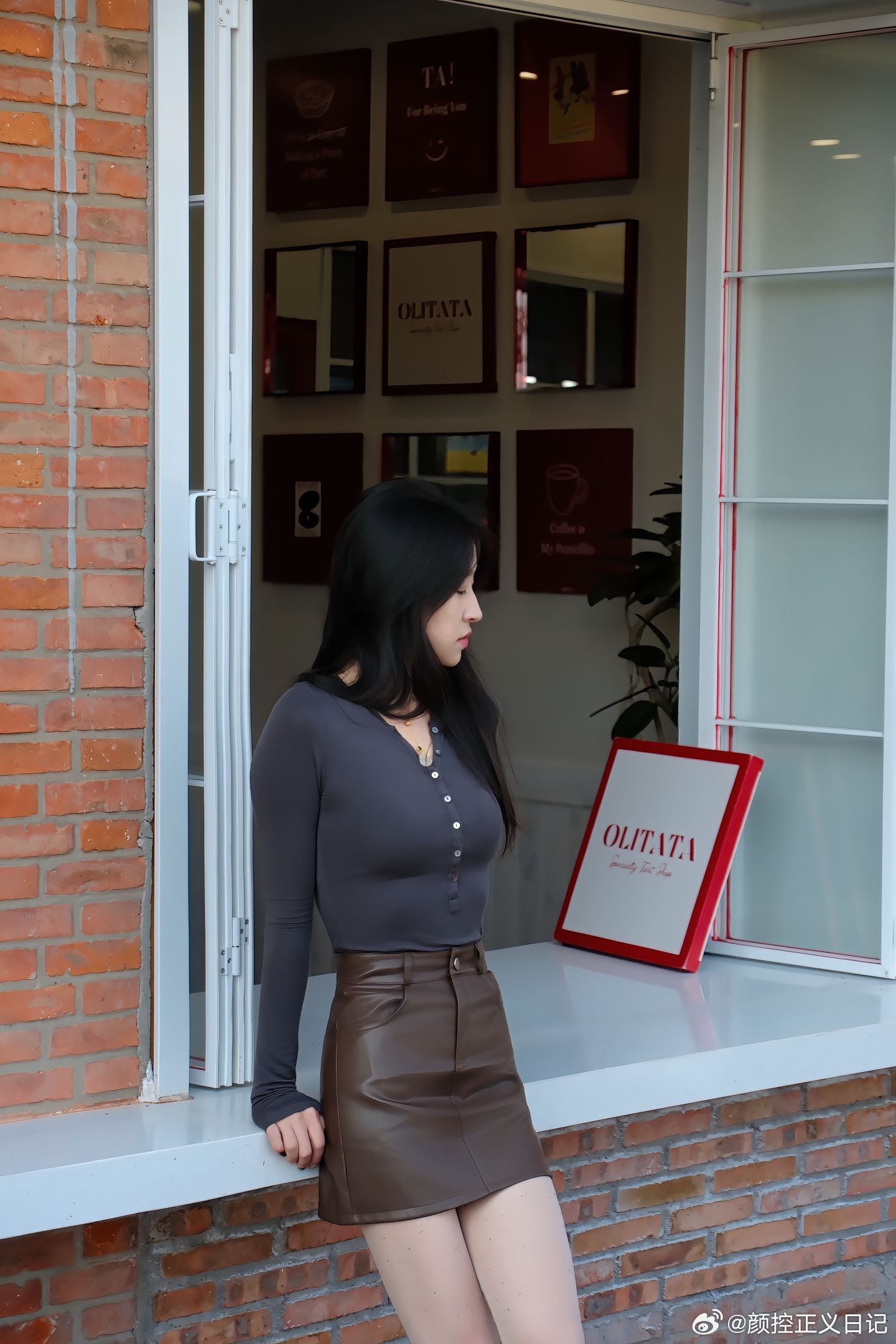 约拍在等一个人美女