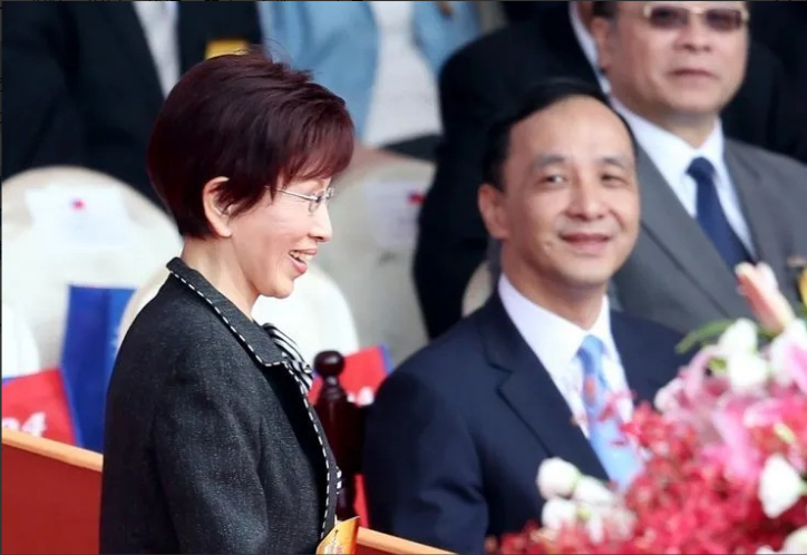 近日，国民党前党主席洪秀柱接受采访时公开支持现任主席朱立伦连任，称国民党主席一职