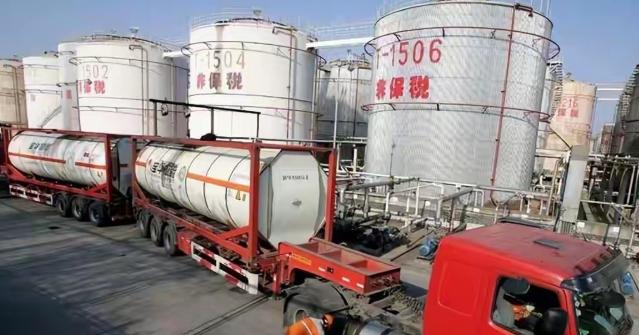 眼看中国宁可把石油卖给越南也不给自己，日本方面要眼红了最近这几天，路透社在4