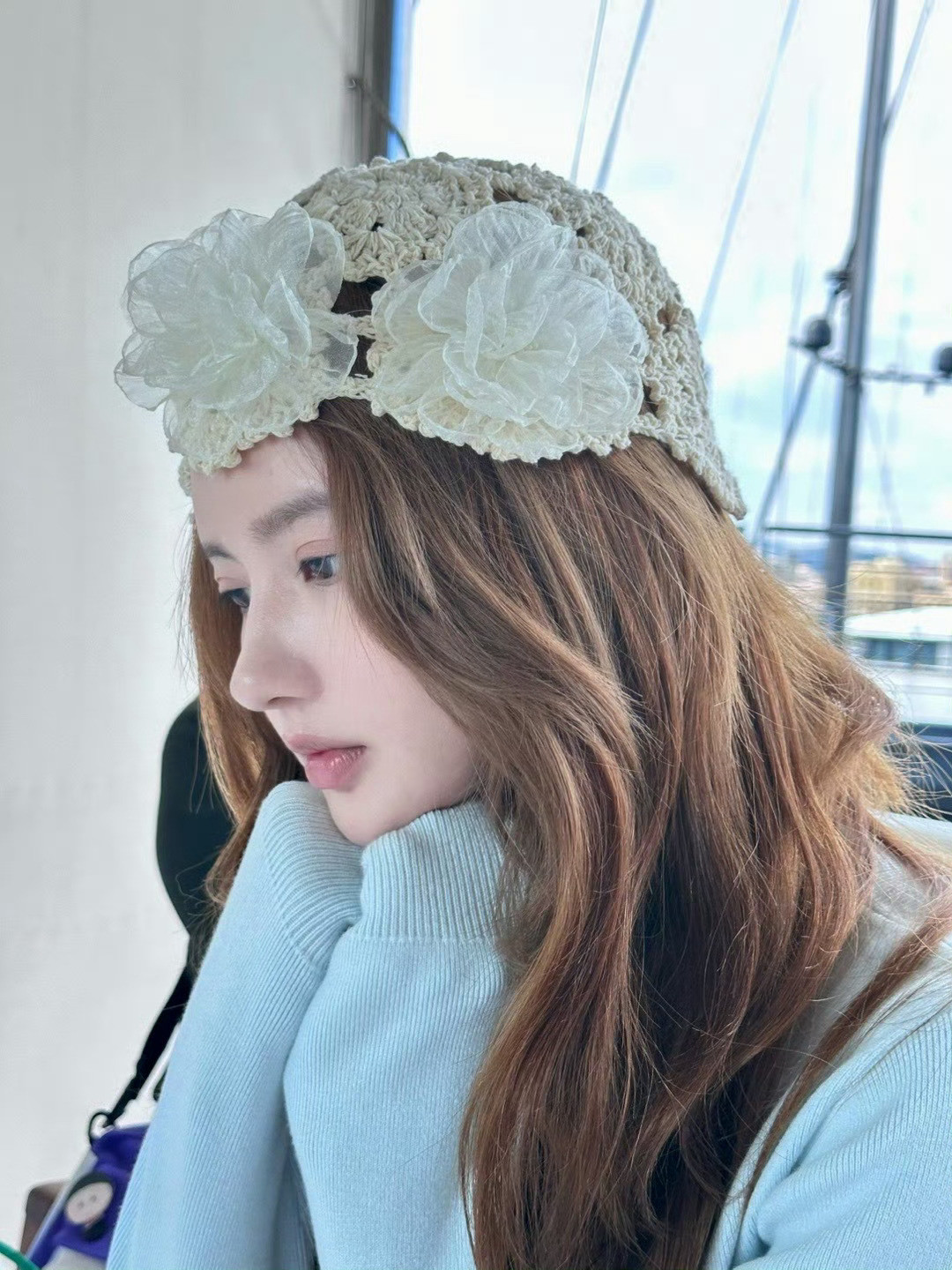 刘些宁你美！！！又在生吃🍋了，酸不酸呐姐姐这么甜！！​​​