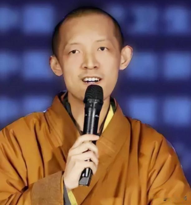 他放弃50万奖学金，非要出家当和尚！父母哭求也拦不住他，9年后他说出原因，父母听