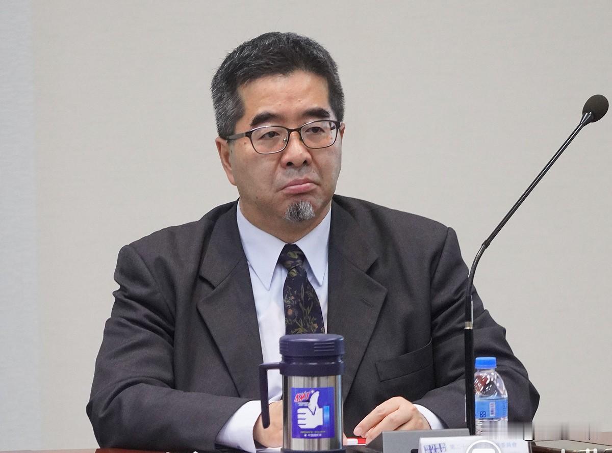 郑丽文叫嚣“抵抗大陆”萧旭岑去哪了？国民党副主席萧旭岑此前曾爆料，马英九曾