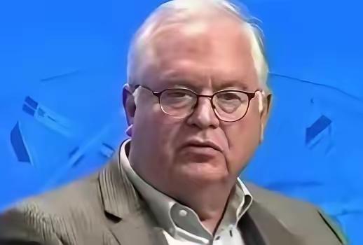 美国专家紧急警告！一旦与中国开战，战火绝不会只燃在“东方”！资深分析师约翰·卡尔