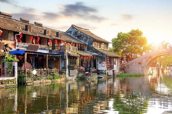 白墙黛瓦，烟雨长廊，醉美江南，水乡西塘....​​​​