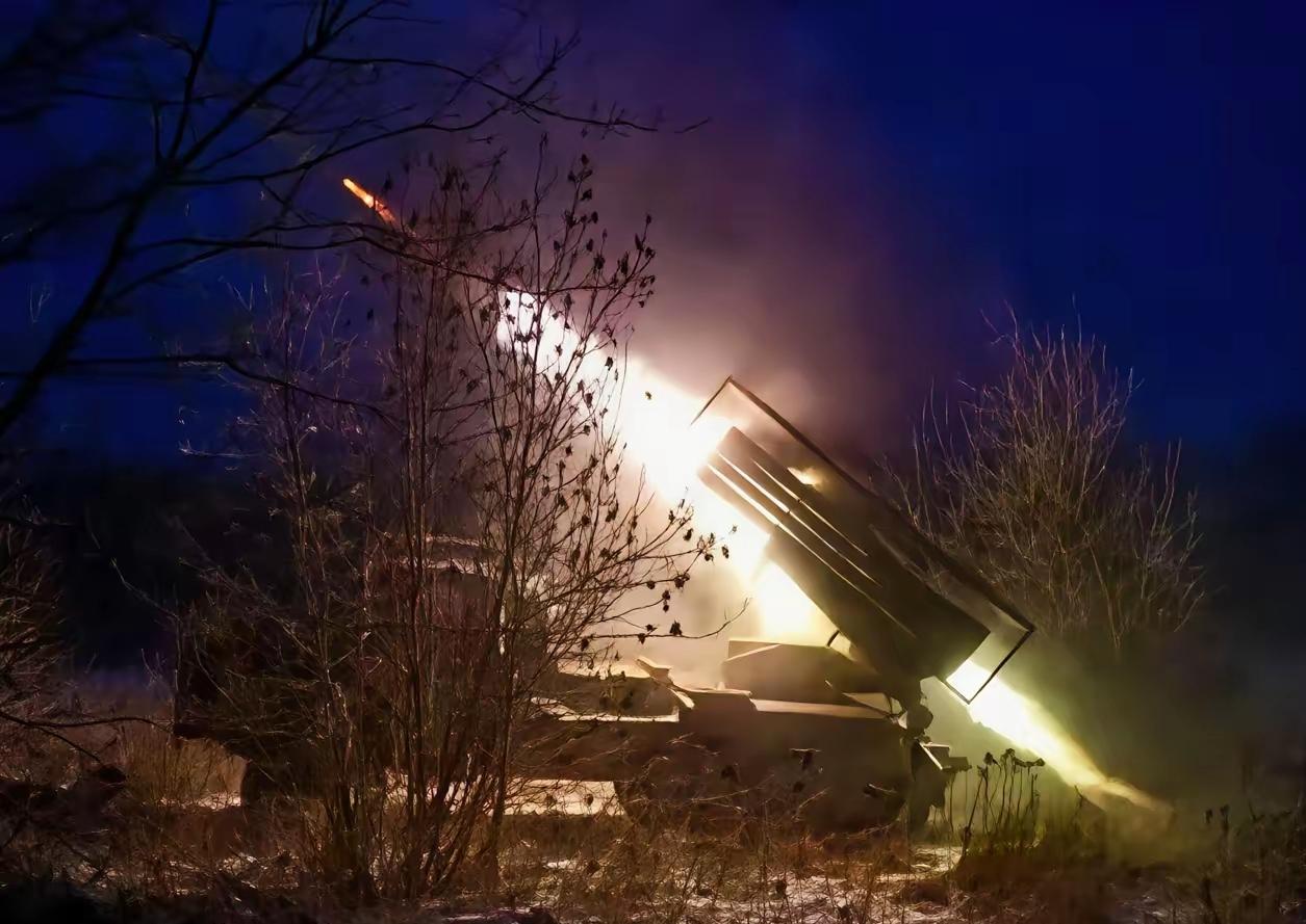 果然被我猜中了！乌克兰今天明确宣布：2月13日，乌克兰国家安全与国防委员会秘