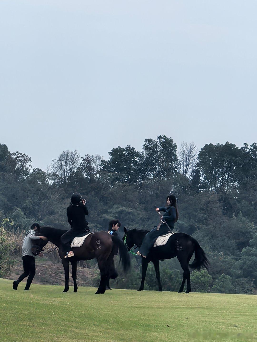 你们就说敬不敬业把[doge]​​​