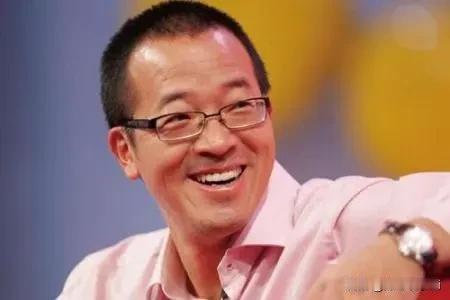 俞敏洪再次回应4位主播离职的门题。他说有些人还在讨论新东方主播离职的事情，我想大