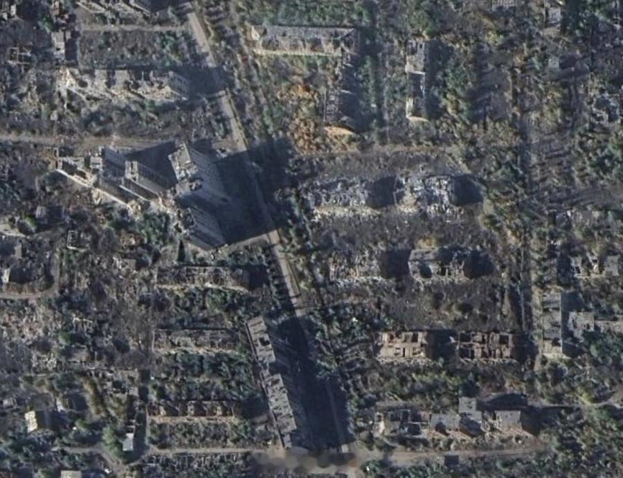 俄乌冲突“巴赫穆特”最新航拍照片。这座城市已被夷为平地，完全失去了重建的意义。