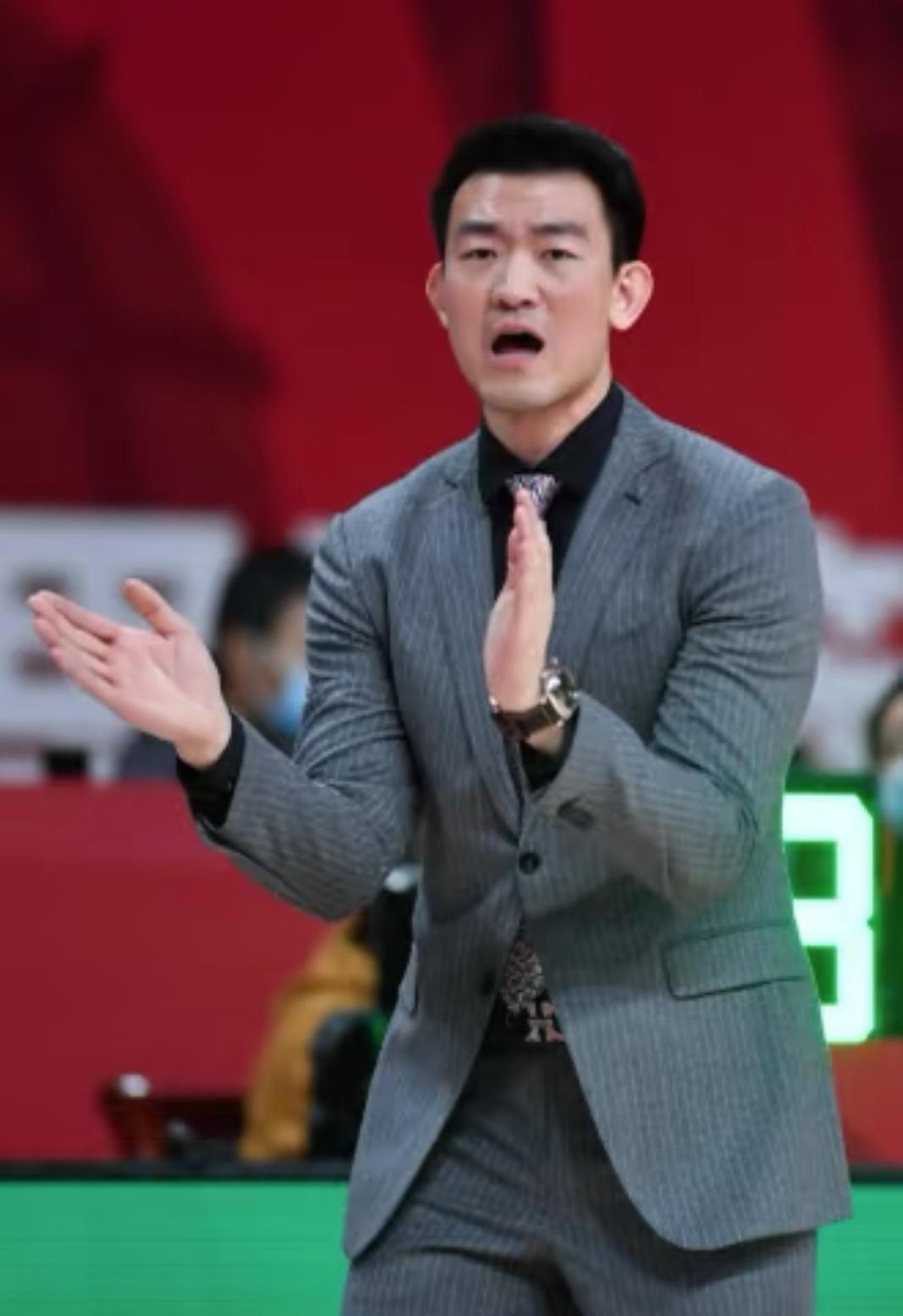 不装了！无关排名也死磕，广厦这格局真没谁了这场球不管对自己排