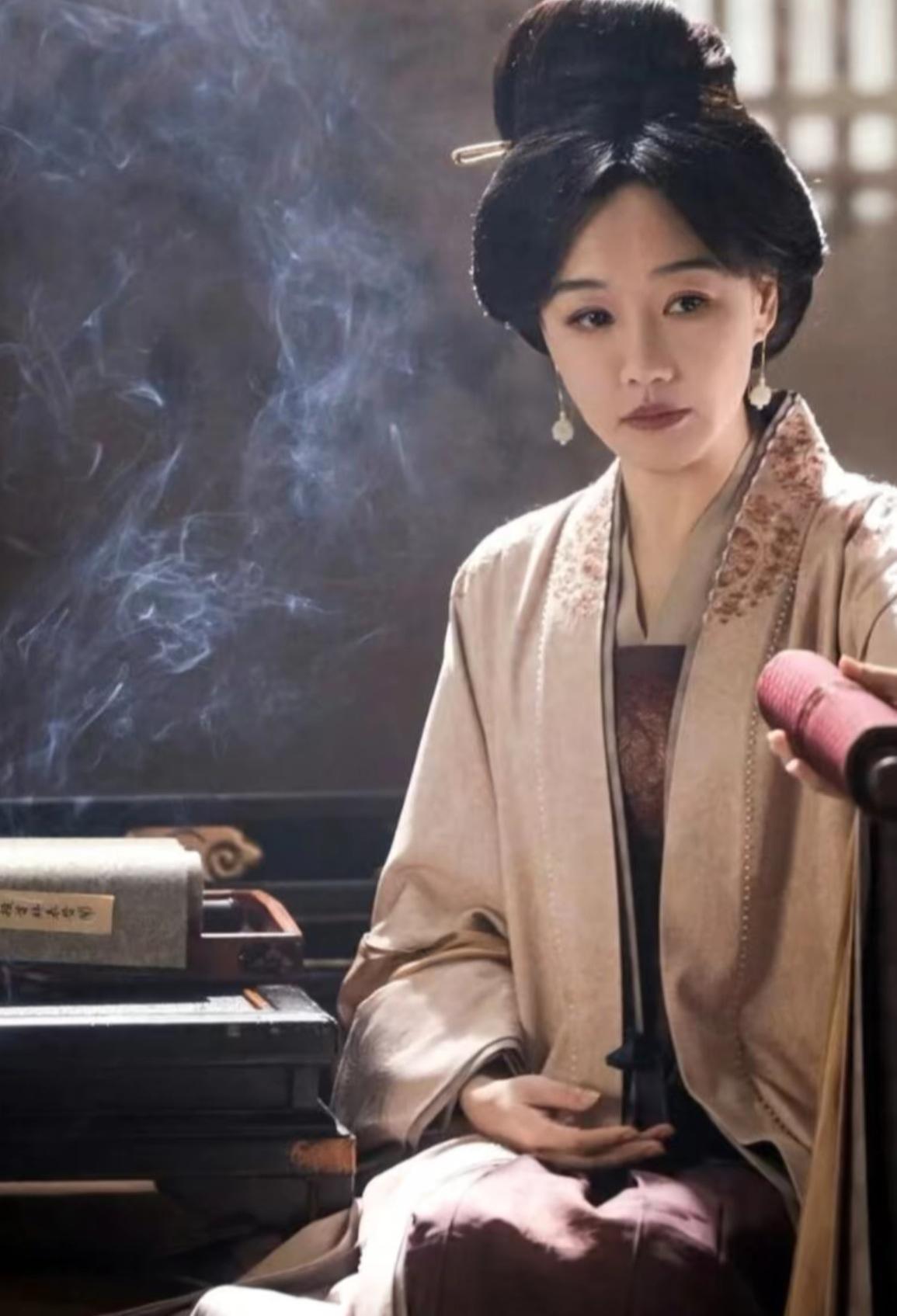 太平年:今天，讲述一个五代十国时期，一位女性的传奇故事！这位女性的名字叫甄定徽