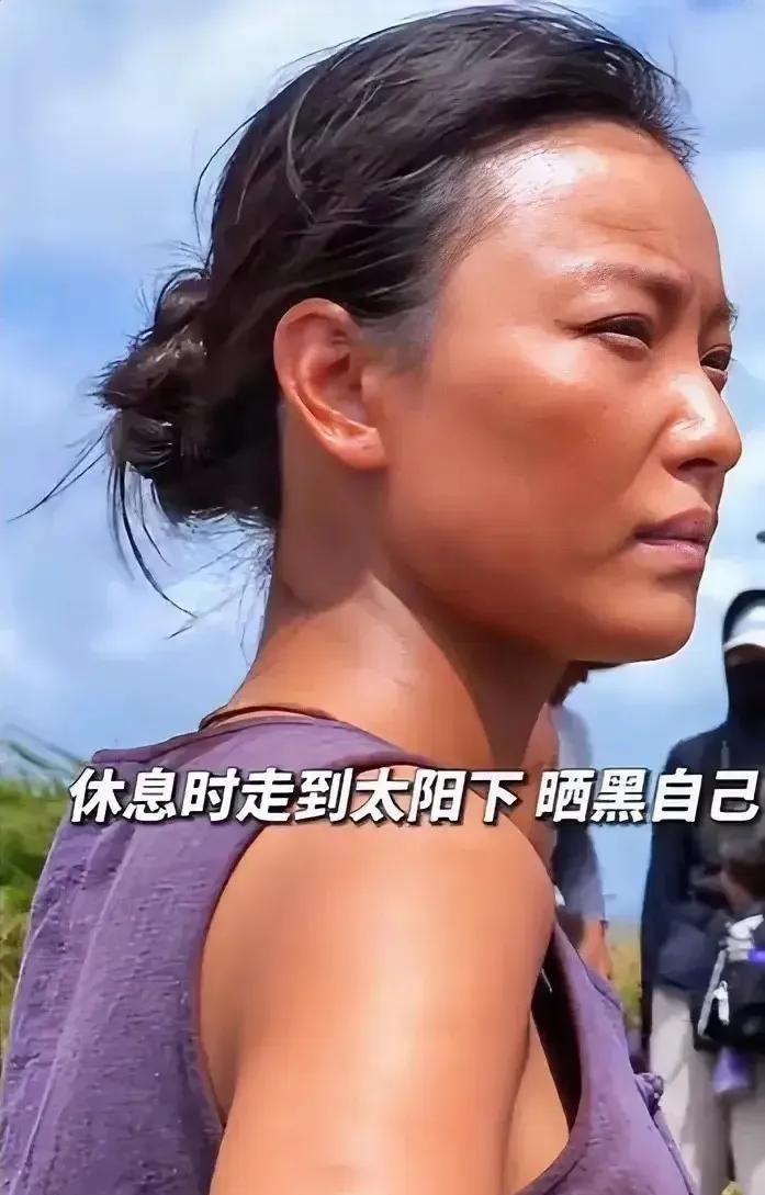 这一次感觉倪妮真的好惨，让人心疼，一部《东极岛》把她打回了原型。据说，电影总共