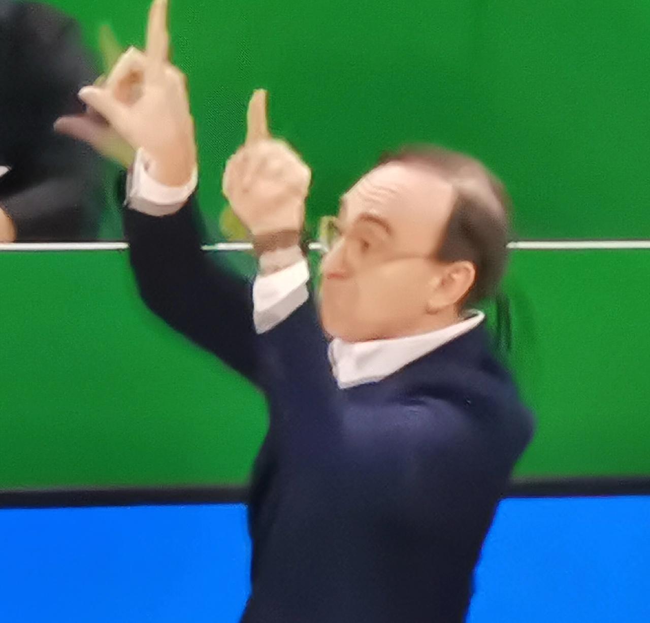 广东队和北京队让辽宁队吓着了。广东队客场挑战新疆队时，因为考虑到下轮将主场迎战