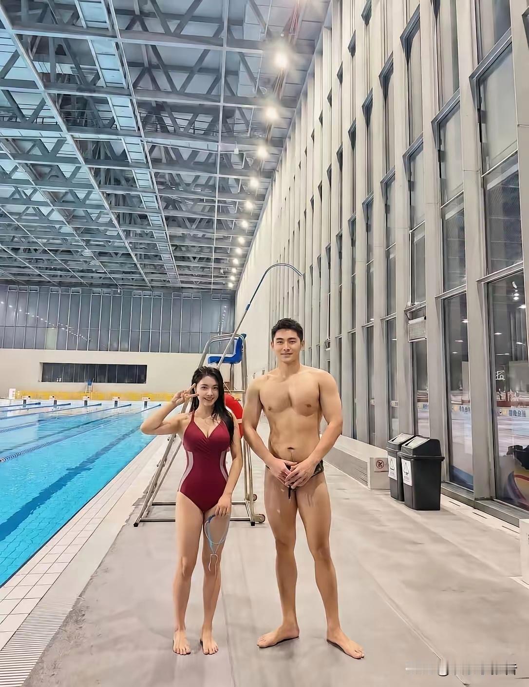体校这对男女，简直就是人类的精华，太美了
