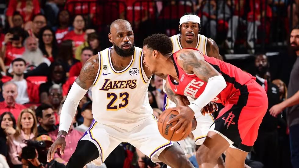 湖人演都不演了，这是明摆着不想赢？手握3-0赛点，却在客场G4被火箭打得