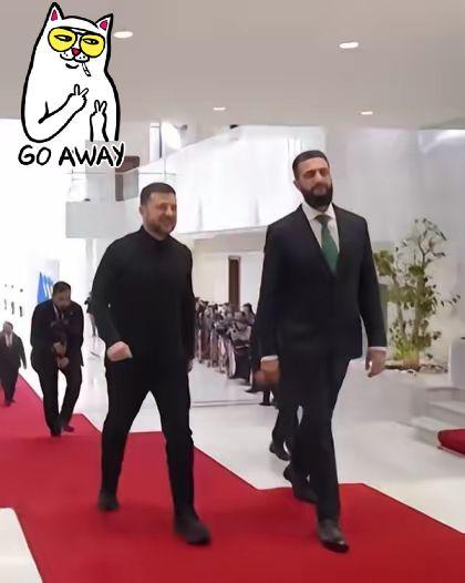 原来泽连斯基跑大马士革就为卖两样东西。背后秘密被爆出来了！泽连斯基很得意！