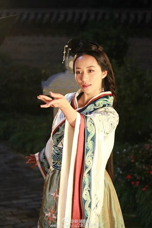 这人比貂蝉还要美，曹操垂涎，关羽更是喜爱，人称三国第一美人！提起三国美人，人