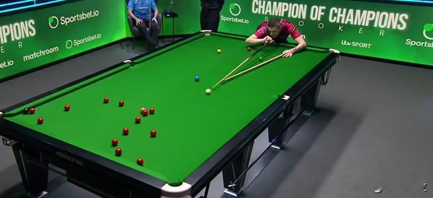 精彩绝伦的经典解局！塞大师，牛！！2025斯诺克冠中冠，特鲁姆普vs马克塞尔比