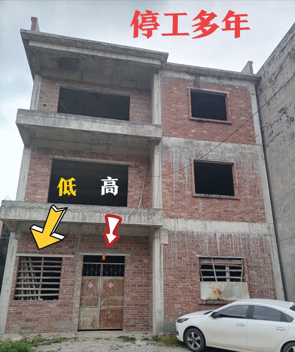 礼貌问下大神，自建房装修需要多少钱？老家的房子3层半，主体封顶好多年了，一直