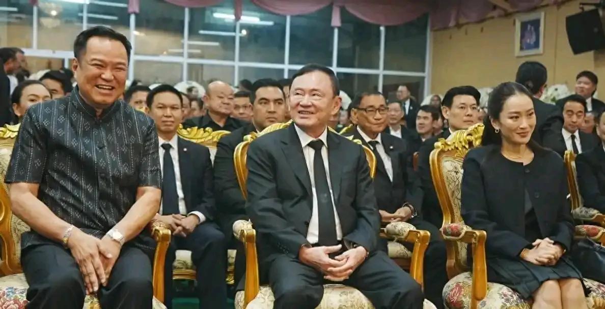 王者归来，还得说他信！都以为他信从此一蹶不振了，一出场惊呆了所有人。日前，在
