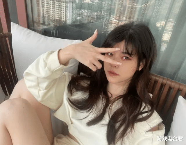 沫子和智勋打赌, 输了之后被要求晒清凉照片, 虎狼之词形容身材